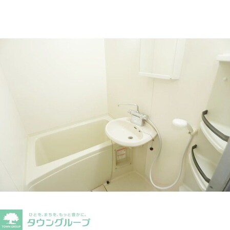 アメニティ三軒茶屋の物件内観写真